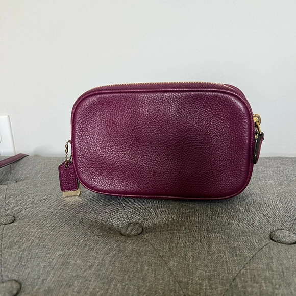 Coach Crystal Border Rivets Crossbody Clutch in Pebble Leather - Picture 7 of 14